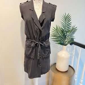 Madewell Vest dress with front pockets